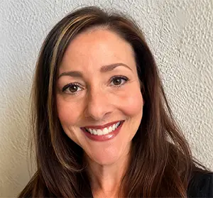 Mandi Robinson
